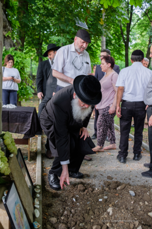 Cmentarz Żydowski - pogrzeb ofiar Holokaustu, Salomei Korzennik i Racheli Pacher - cz. 2